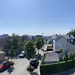 A&s - - * Ostende