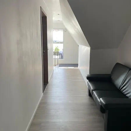 A&s - - * אוסטנדה